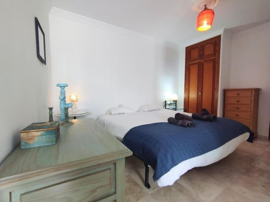 Beautiful 2 Bedroom In Calle Carabeo, Нерха Екстер'єр фото