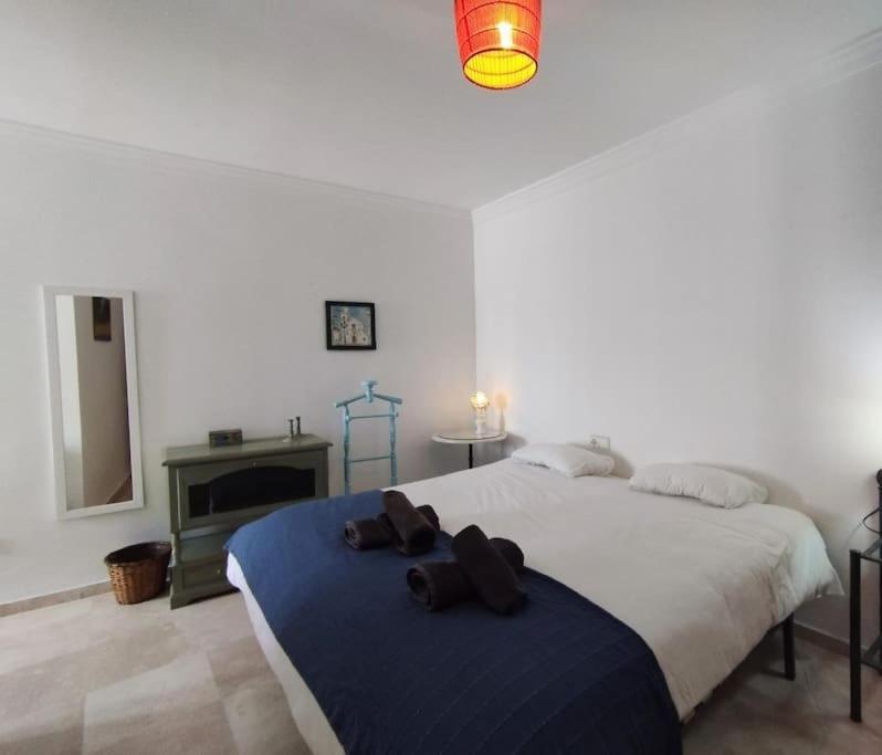 Beautiful 2 Bedroom In Calle Carabeo, Нерха Екстер'єр фото