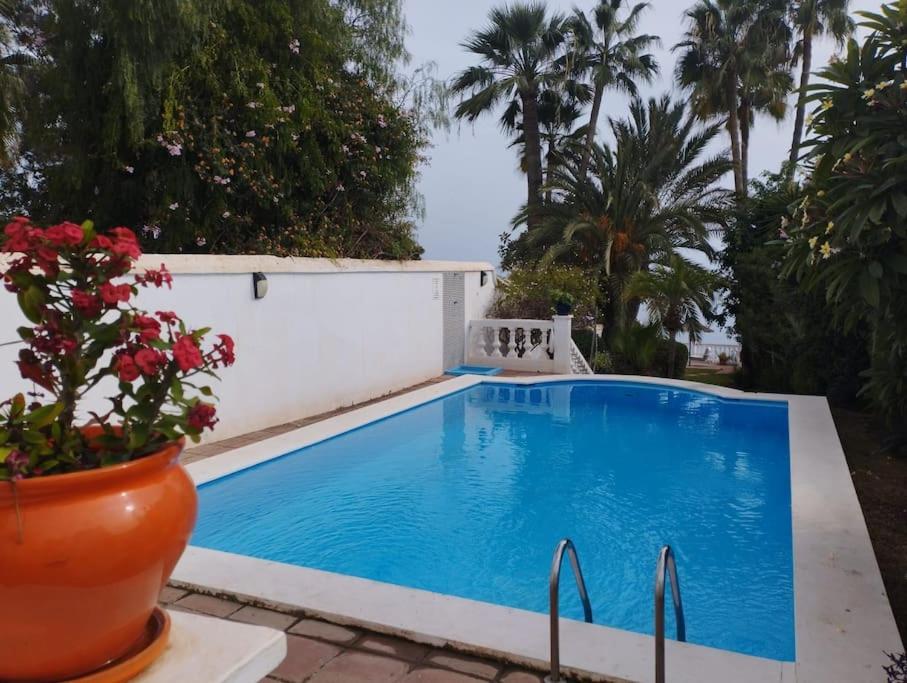 Beautiful 2 Bedroom In Calle Carabeo, Нерха Екстер'єр фото