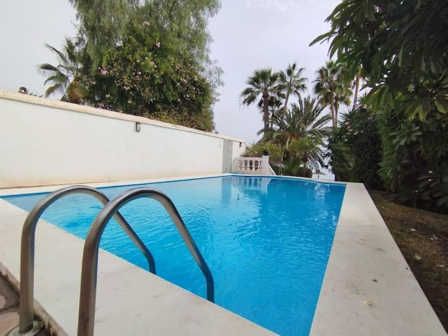 Beautiful 2 Bedroom In Calle Carabeo, Нерха Екстер'єр фото