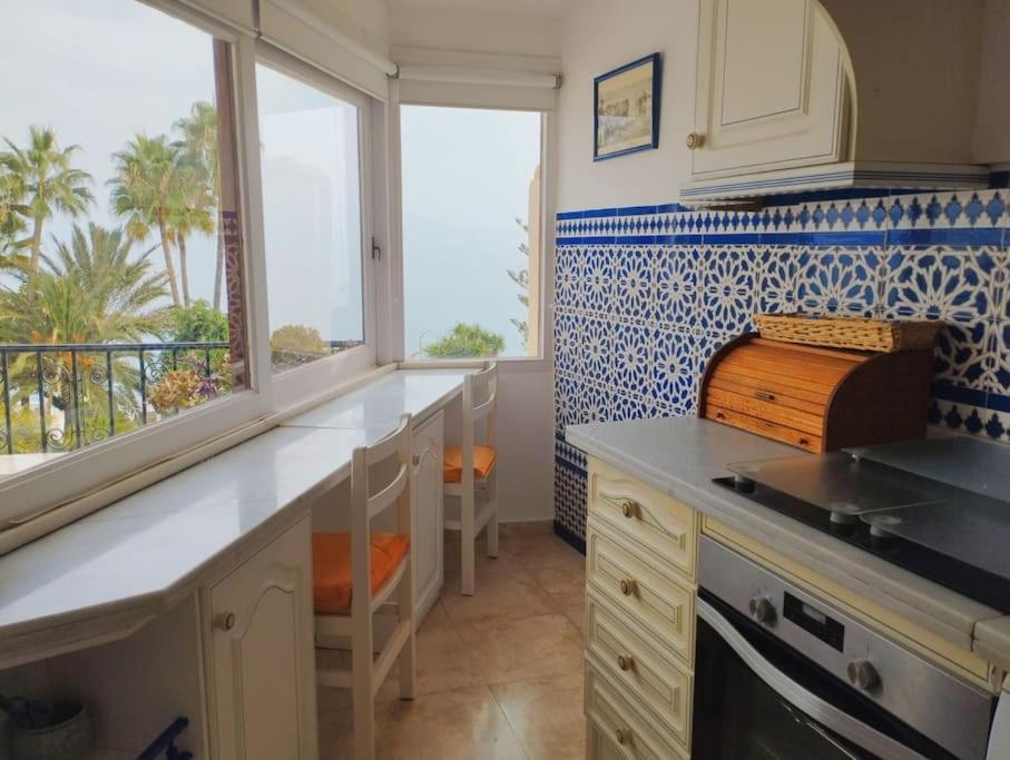 Beautiful 2 Bedroom In Calle Carabeo, Нерха Екстер'єр фото